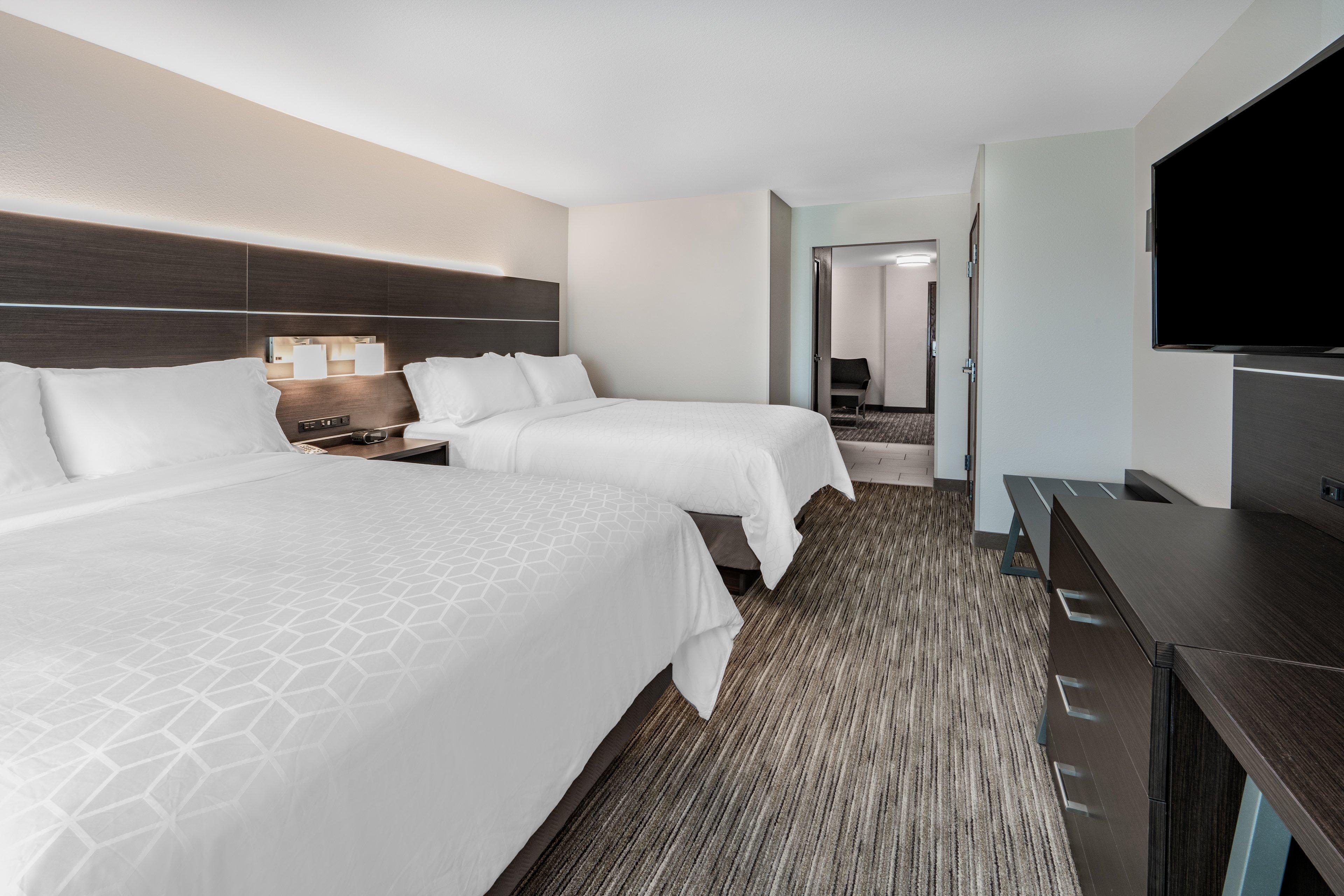 Holiday Inn Express & Suites Trinidad By Ihg Екстериор снимка