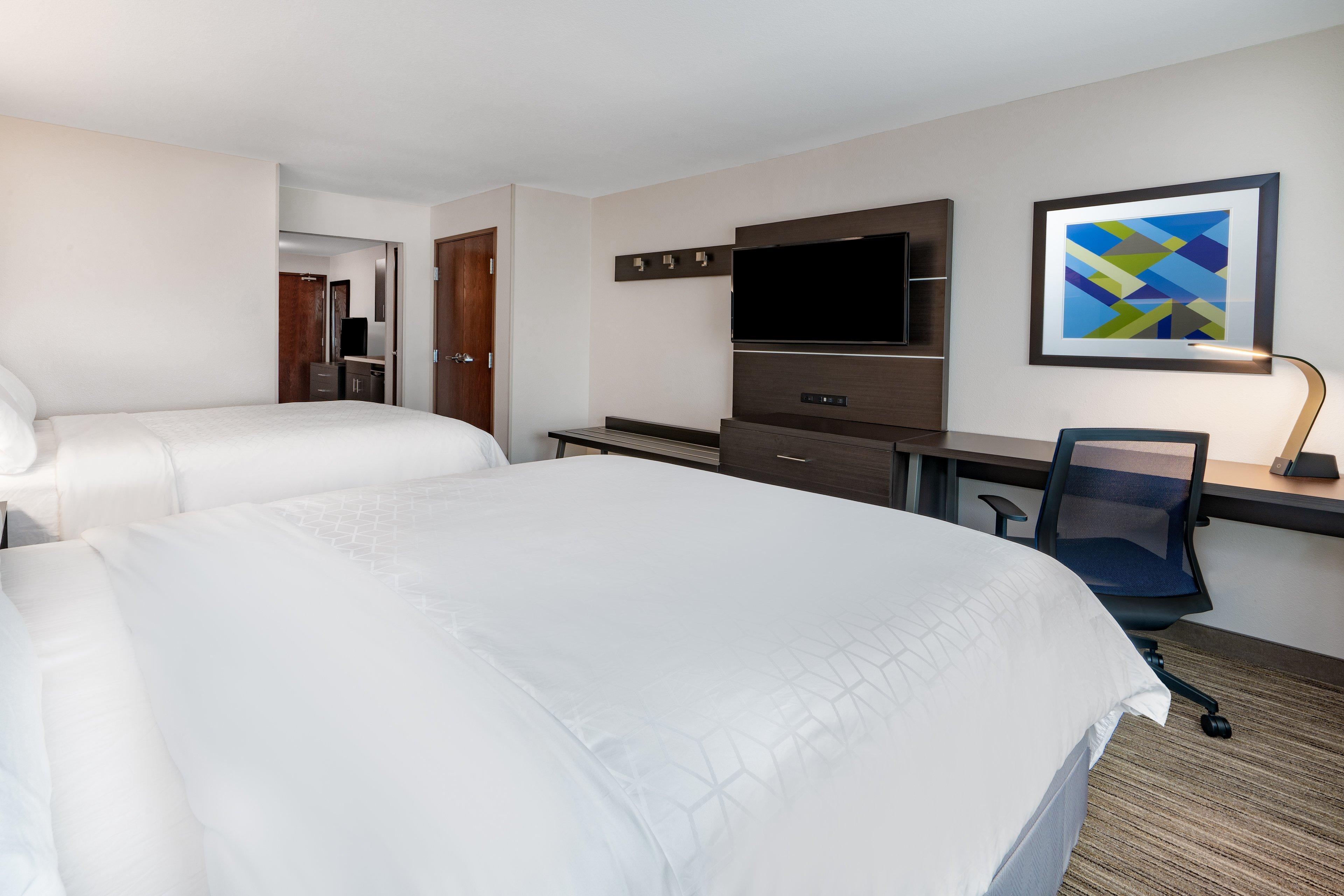 Holiday Inn Express & Suites Trinidad By Ihg Екстериор снимка