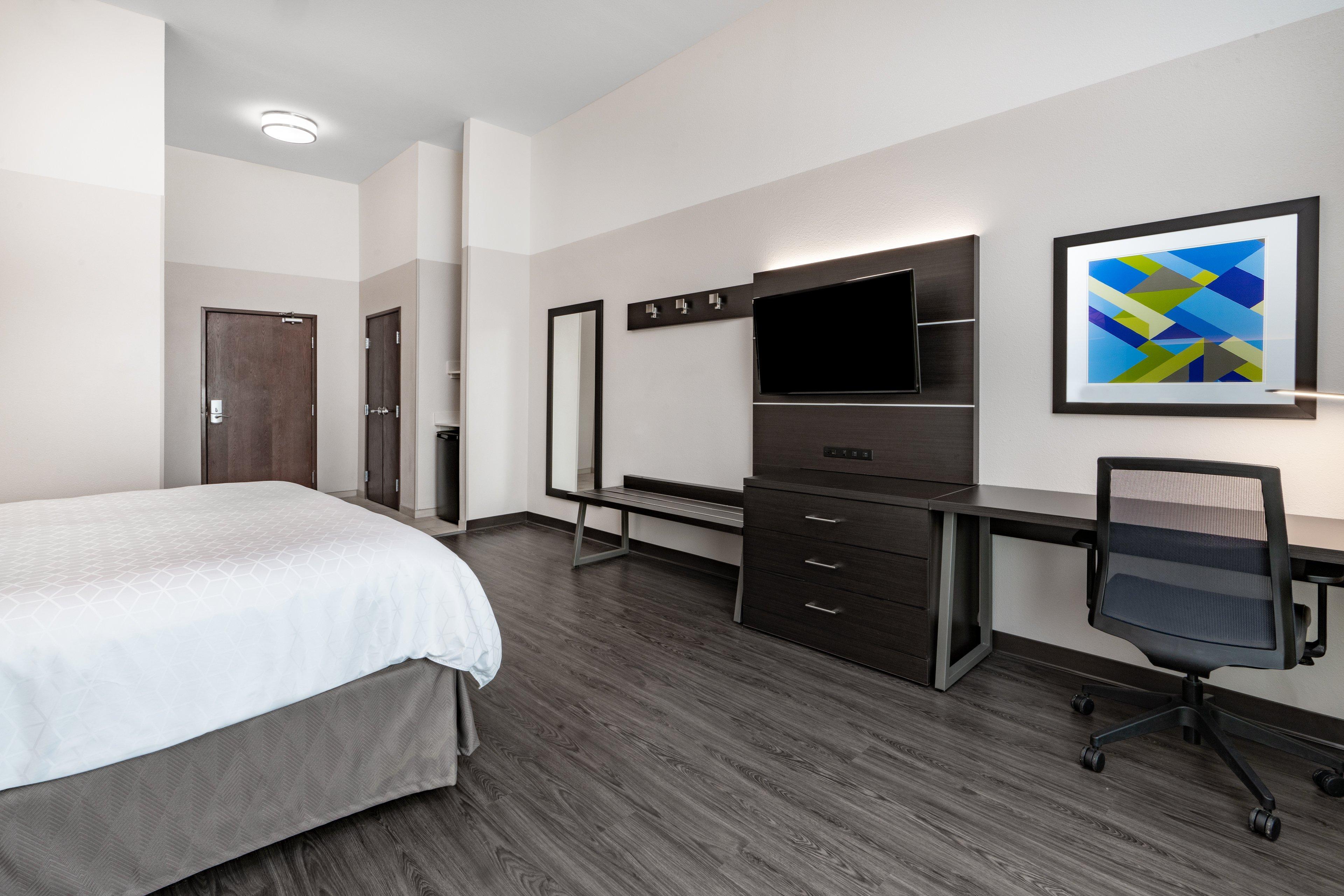 Holiday Inn Express & Suites Trinidad By Ihg Екстериор снимка