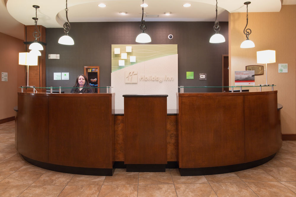 Holiday Inn Express & Suites Trinidad By Ihg Екстериор снимка